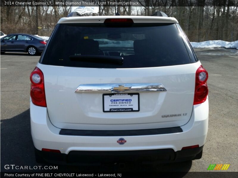 White Diamond Tricoat / Light Titanium/Jet Black 2014 Chevrolet Equinox LT
