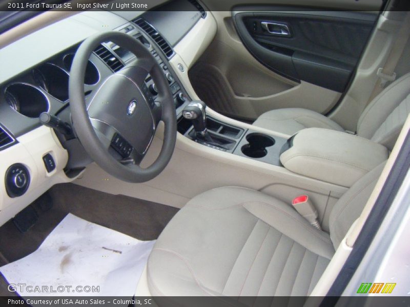 Ingot Silver / Light Stone 2011 Ford Taurus SE