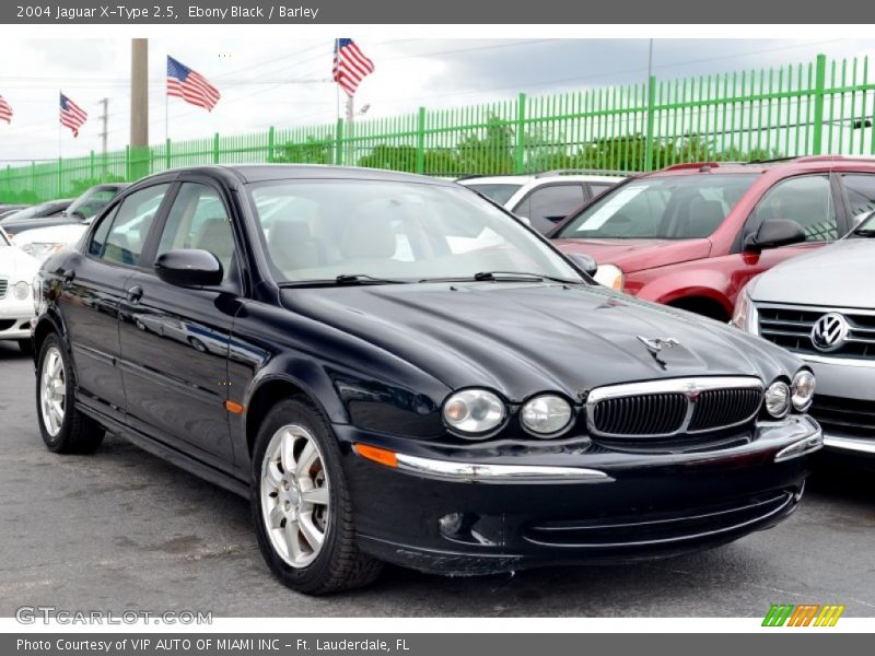 Ebony Black / Barley 2004 Jaguar X-Type 2.5