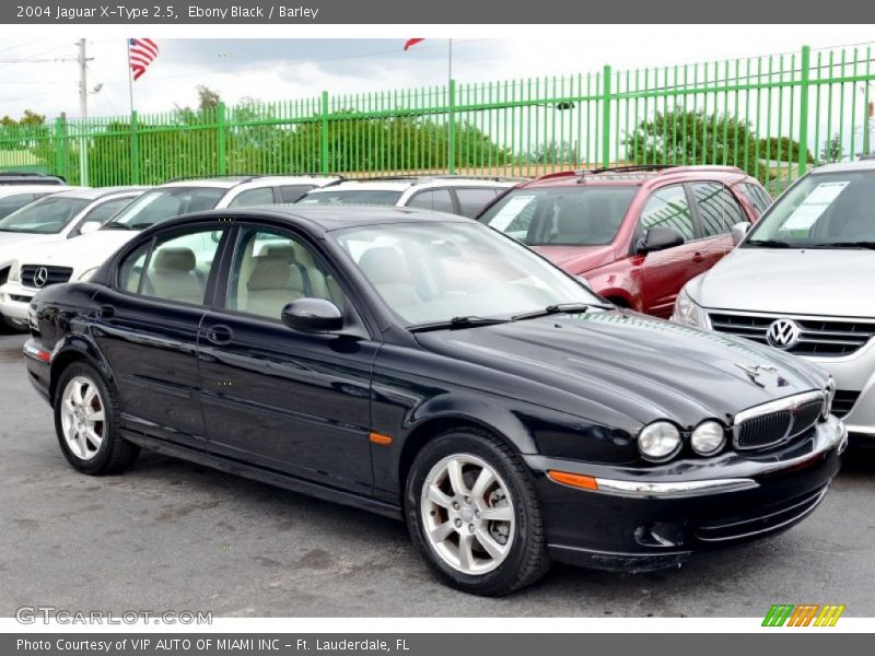 Ebony Black / Barley 2004 Jaguar X-Type 2.5