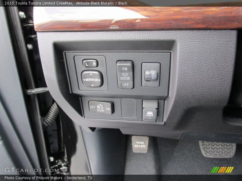 Attitude Black Metallic / Black 2015 Toyota Tundra Limited CrewMax