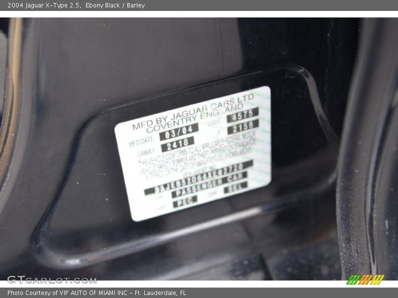 Ebony Black / Barley 2004 Jaguar X-Type 2.5