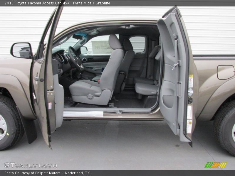 Pyrite Mica / Graphite 2015 Toyota Tacoma Access Cab 4x4