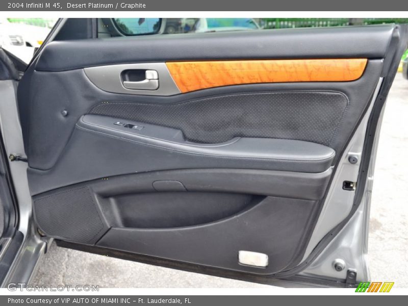 Desert Platinum / Graphite 2004 Infiniti M 45