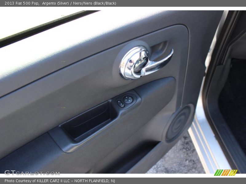 Argento (Silver) / Nero/Nero (Black/Black) 2013 Fiat 500 Pop