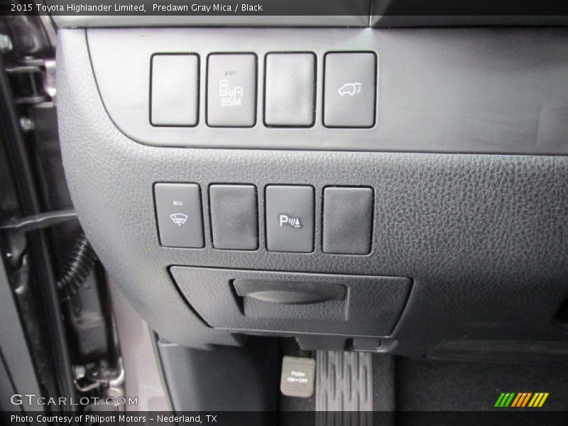 Predawn Gray Mica / Black 2015 Toyota Highlander Limited