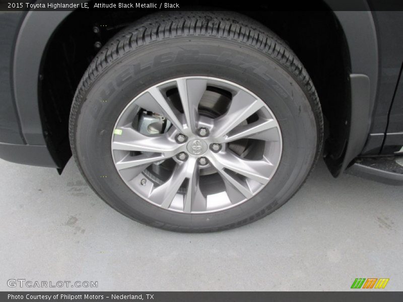  2015 Highlander LE Wheel