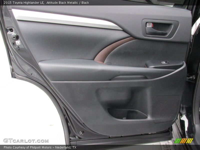 Door Panel of 2015 Highlander LE