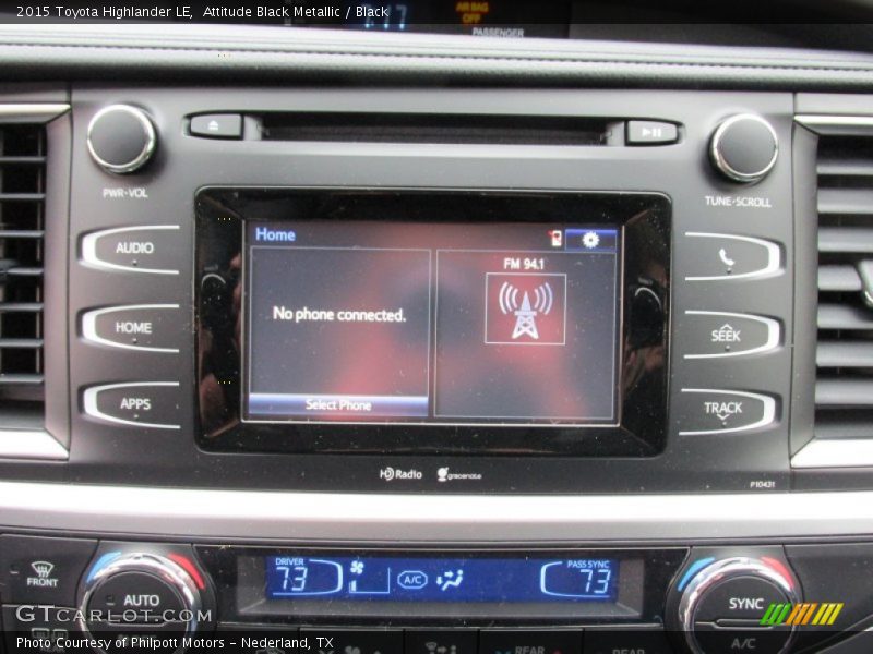 Attitude Black Metallic / Black 2015 Toyota Highlander LE