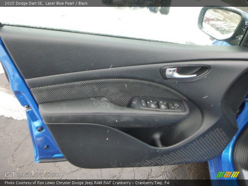 Laser Blue Pearl / Black 2015 Dodge Dart SE