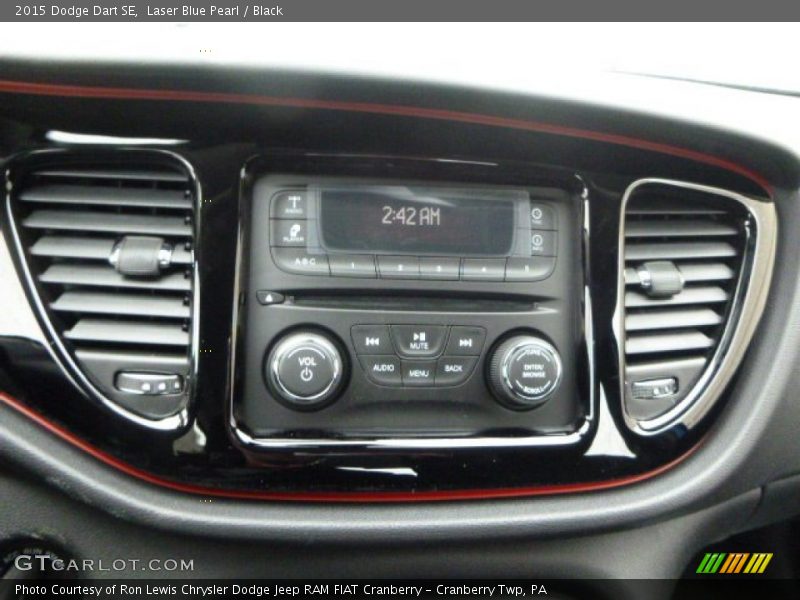 Laser Blue Pearl / Black 2015 Dodge Dart SE