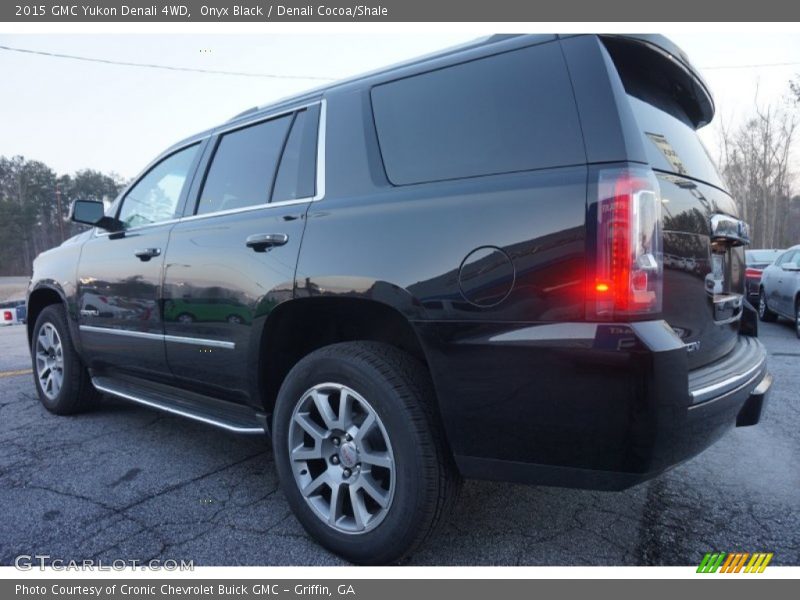 Onyx Black / Denali Cocoa/Shale 2015 GMC Yukon Denali 4WD