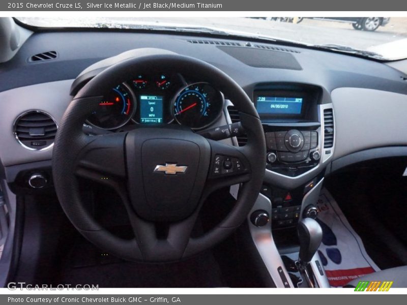 Silver Ice Metallic / Jet Black/Medium Titanium 2015 Chevrolet Cruze LS
