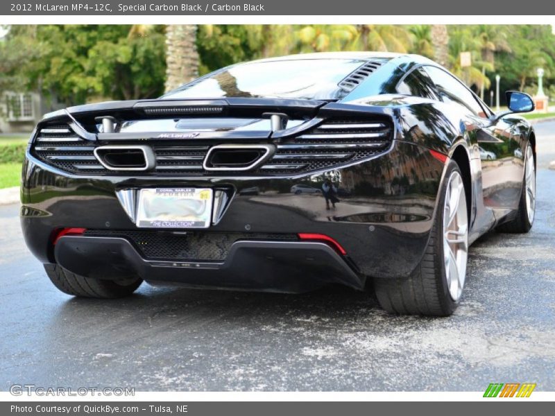 Special Carbon Black / Carbon Black 2012 McLaren MP4-12C
