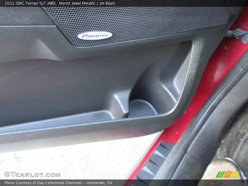 Merlot Jewel Metallic / Jet Black 2011 GMC Terrain SLT AWD