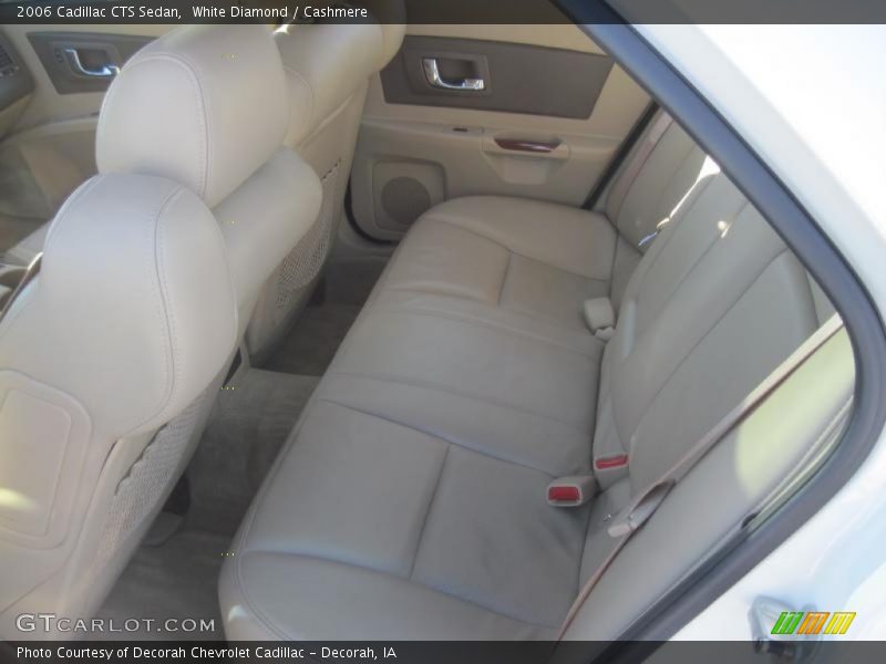 White Diamond / Cashmere 2006 Cadillac CTS Sedan