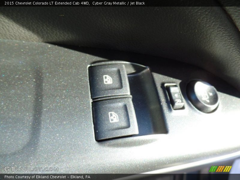 Cyber Gray Metallic / Jet Black 2015 Chevrolet Colorado LT Extended Cab 4WD