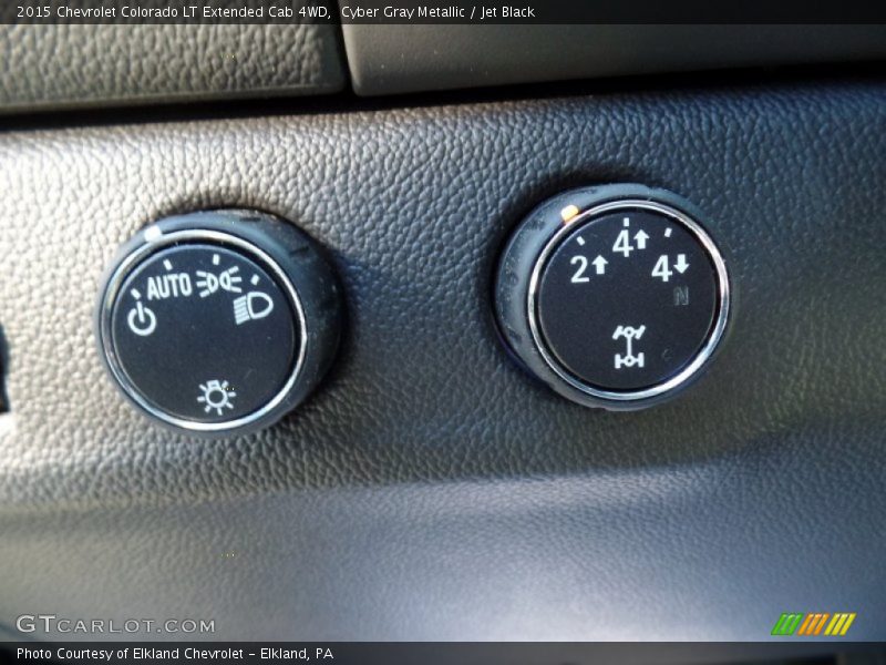 Cyber Gray Metallic / Jet Black 2015 Chevrolet Colorado LT Extended Cab 4WD
