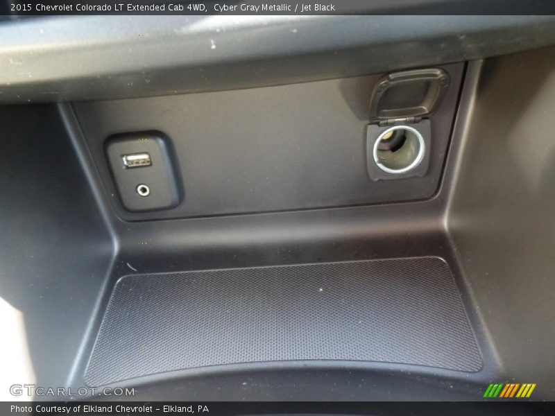 Cyber Gray Metallic / Jet Black 2015 Chevrolet Colorado LT Extended Cab 4WD
