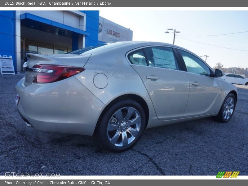 Champagne Silver Metallic / Ebony 2015 Buick Regal FWD