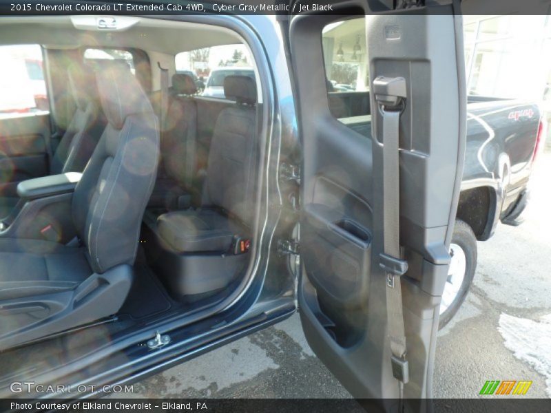 Cyber Gray Metallic / Jet Black 2015 Chevrolet Colorado LT Extended Cab 4WD