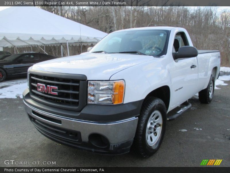 Front 3/4 View of 2011 Sierra 1500 Regular Cab 4x4