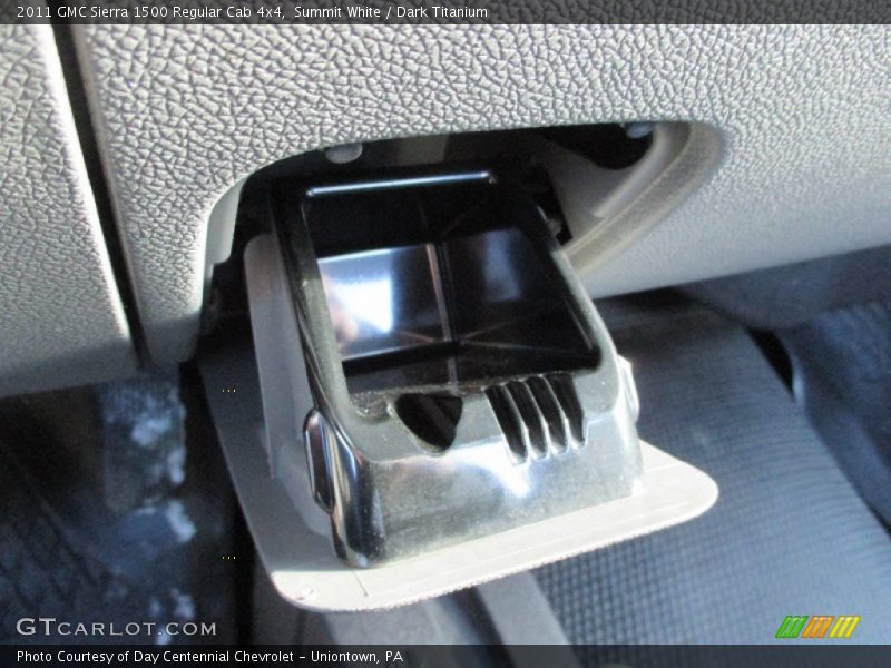 Summit White / Dark Titanium 2011 GMC Sierra 1500 Regular Cab 4x4