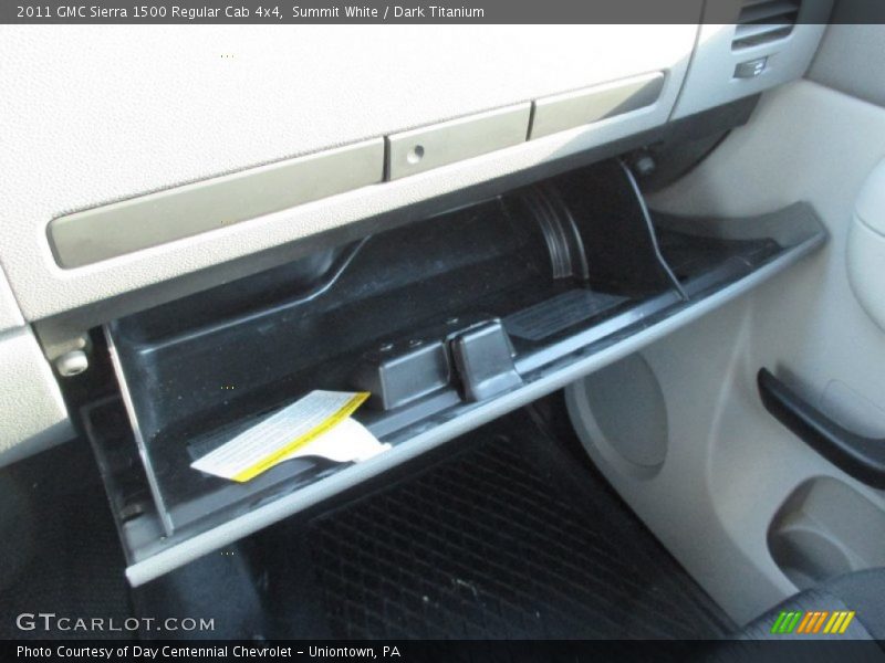 Summit White / Dark Titanium 2011 GMC Sierra 1500 Regular Cab 4x4
