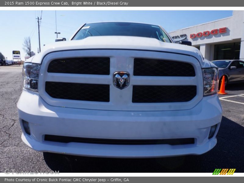 Bright White / Black/Diesel Gray 2015 Ram 1500 Express Crew Cab