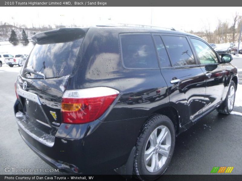 Black / Sand Beige 2010 Toyota Highlander Limited 4WD