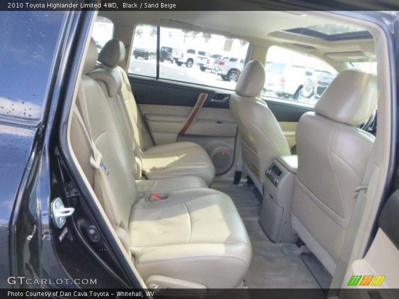 Black / Sand Beige 2010 Toyota Highlander Limited 4WD