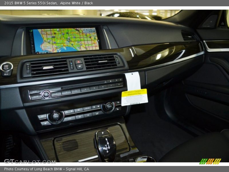 Alpine White / Black 2015 BMW 5 Series 550i Sedan