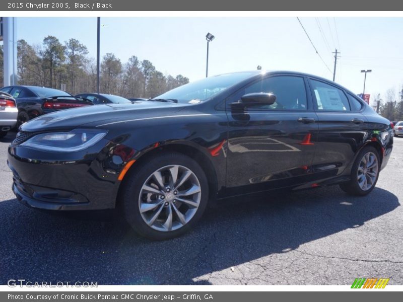 Black / Black 2015 Chrysler 200 S