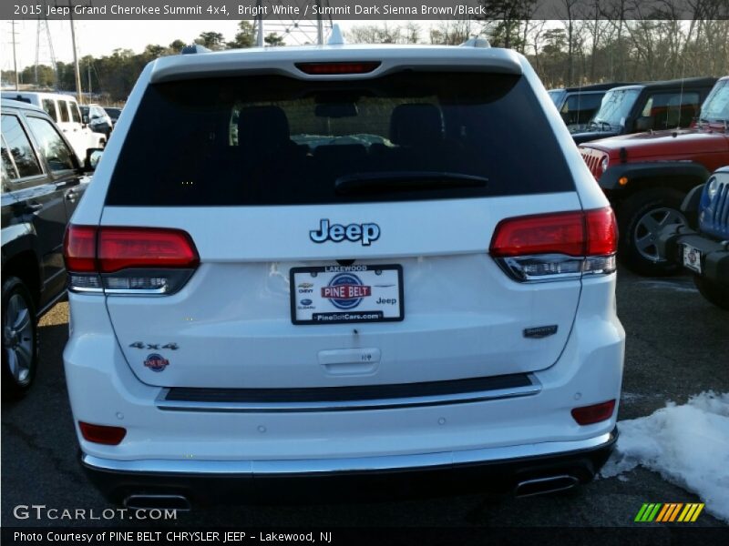 Bright White / Summit Dark Sienna Brown/Black 2015 Jeep Grand Cherokee Summit 4x4