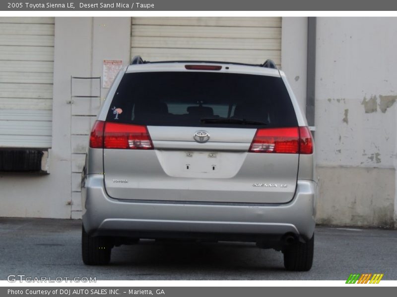 Desert Sand Mica / Taupe 2005 Toyota Sienna LE
