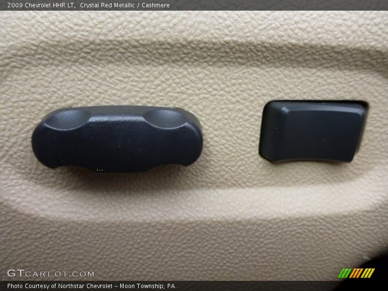 Crystal Red Metallic / Cashmere 2009 Chevrolet HHR LT