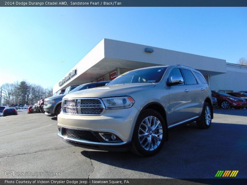 Sandstone Pearl / Black/Tan 2014 Dodge Durango Citadel AWD