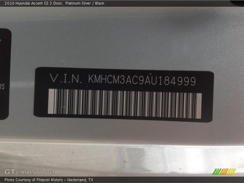 Platinum Silver / Black 2010 Hyundai Accent GS 3 Door