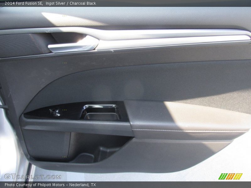 Ingot Silver / Charcoal Black 2014 Ford Fusion SE
