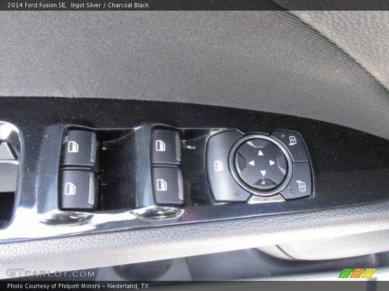 Ingot Silver / Charcoal Black 2014 Ford Fusion SE