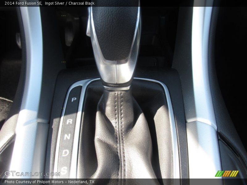 Ingot Silver / Charcoal Black 2014 Ford Fusion SE