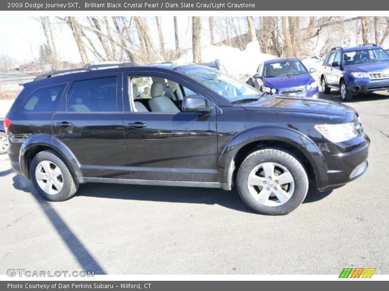 Brilliant Black Crystal Pearl / Dark Slate Gray/Light Graystone 2009 Dodge Journey SXT