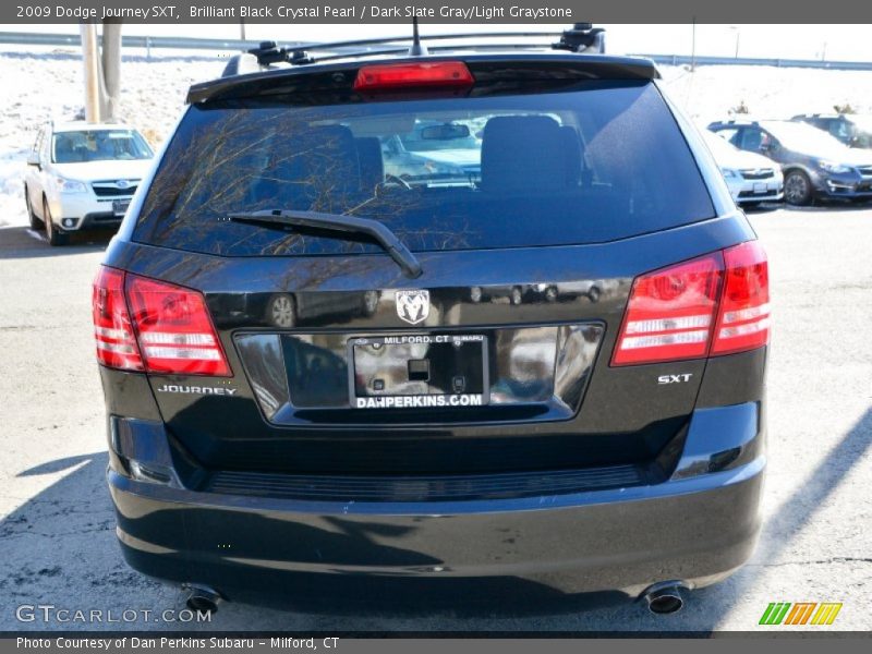 Brilliant Black Crystal Pearl / Dark Slate Gray/Light Graystone 2009 Dodge Journey SXT