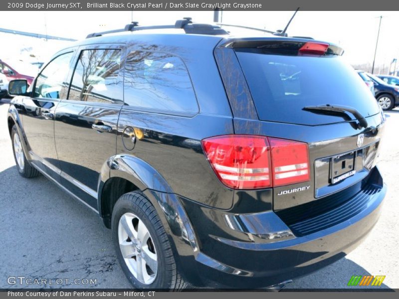 Brilliant Black Crystal Pearl / Dark Slate Gray/Light Graystone 2009 Dodge Journey SXT
