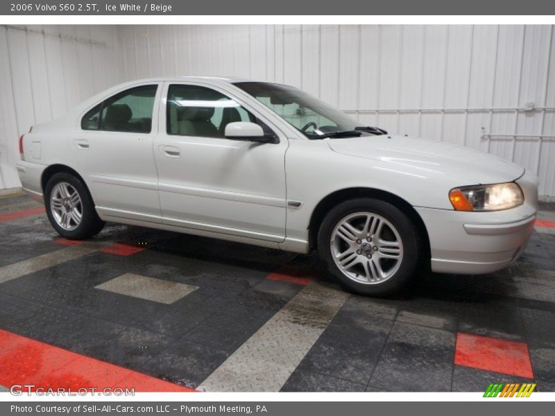 Ice White / Beige 2006 Volvo S60 2.5T
