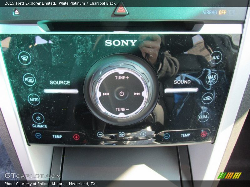 White Platinum / Charcoal Black 2015 Ford Explorer Limited
