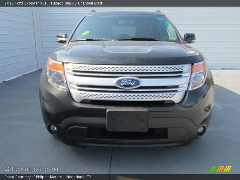 Tuxedo Black / Charcoal Black 2015 Ford Explorer XLT