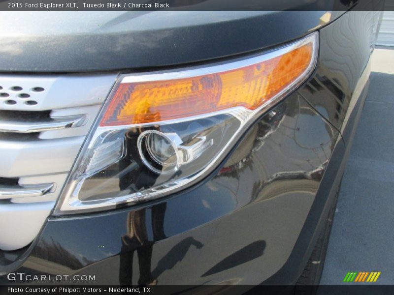 Tuxedo Black / Charcoal Black 2015 Ford Explorer XLT