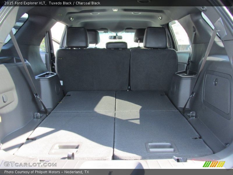 Tuxedo Black / Charcoal Black 2015 Ford Explorer XLT