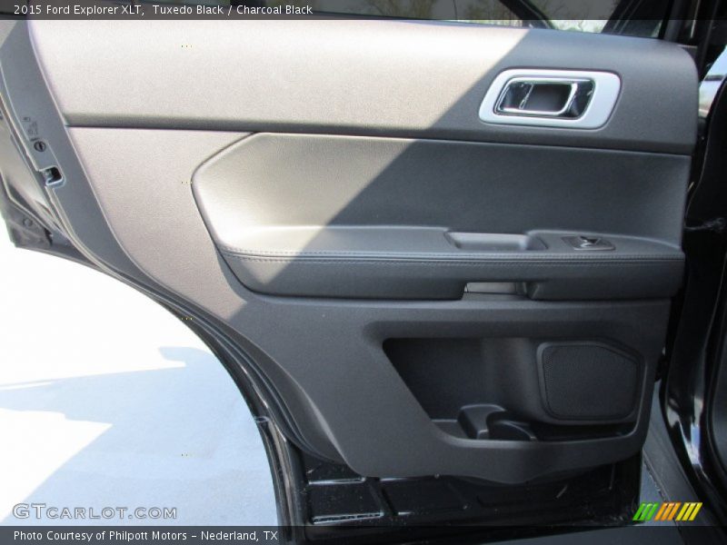 Tuxedo Black / Charcoal Black 2015 Ford Explorer XLT